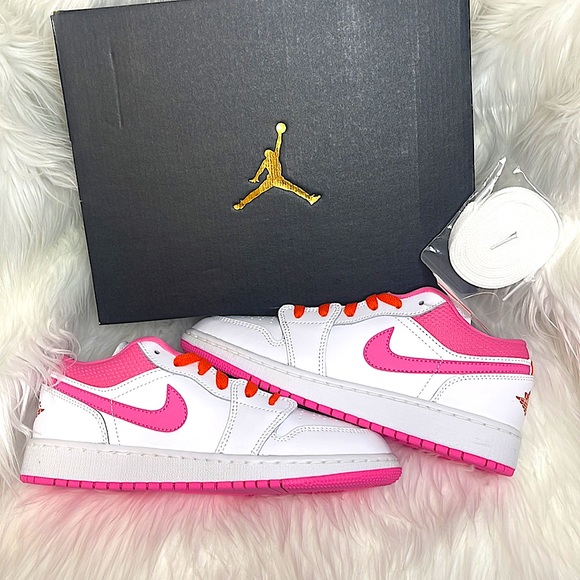 Air Jordan 1 Low Pinksicle - Picture 3 of 6